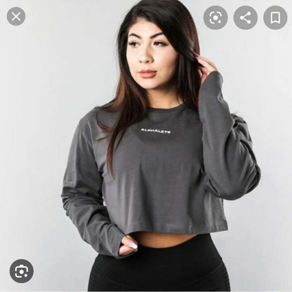 Alphalete Core Longsleeve Crop Top - image 1